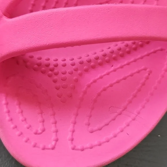 Crocs Pink Slide Sandals.  Size 8. Great Comfort. - Picture 3 of 6